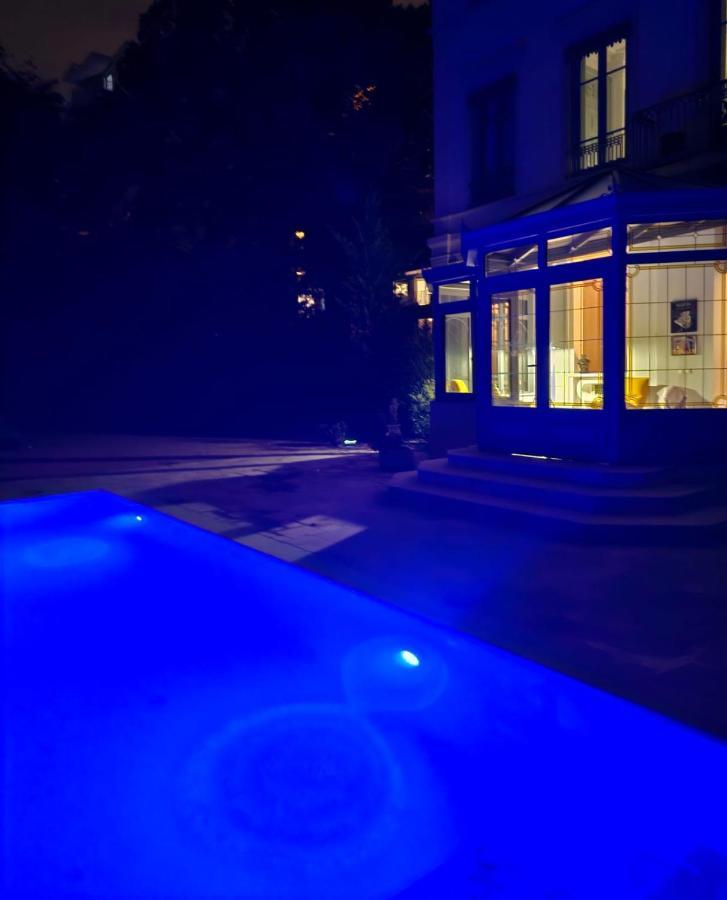 Chateau Grandclement Lyon Villeurbanne Niveau Rdc - Tresor Cache En Ville Avec Vue Piscine Et Parc 빌뢰르반 외부 사진